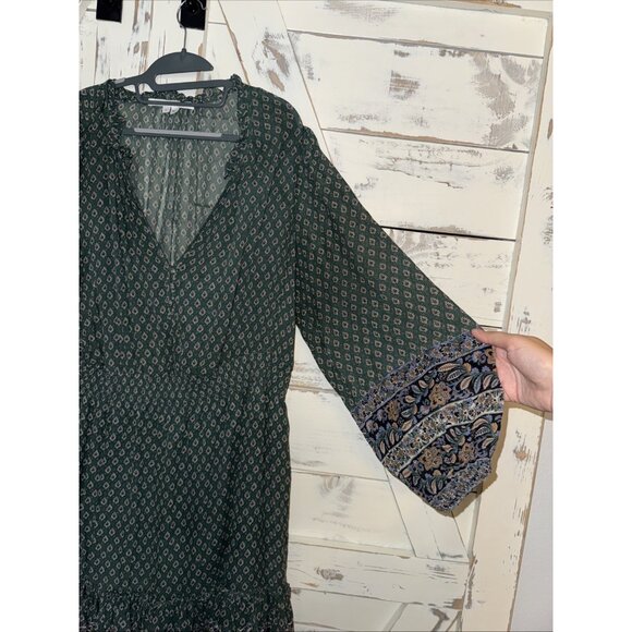 Veronica Beard Destiny print Paisley 100% silk dress W/ Slip. Size 18 MSRP $598 - Picture 5 of 12